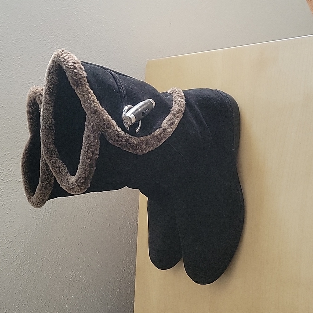 Women boots - Picture 2 of 6